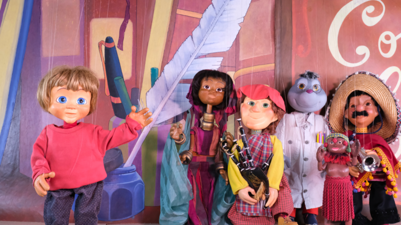 Comme un Livre - spectacle de marionnettes tous publics