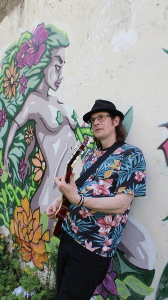 LikyRoses - Chanteur/Guitariste 