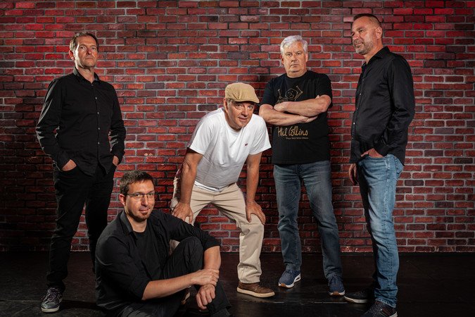 GENEPHIL - Tribute Genesis Phil Collins