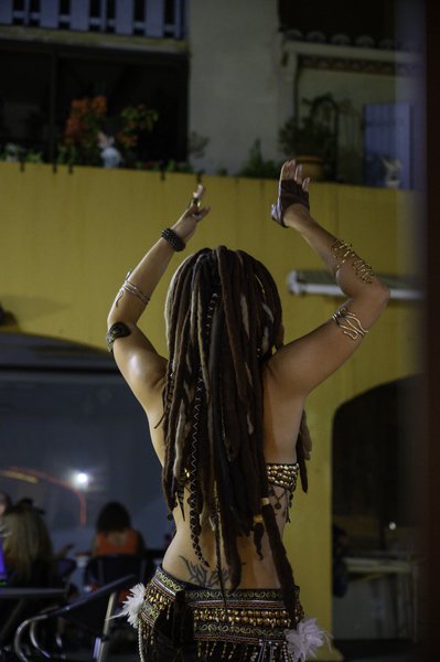 Sandra - Danseuse pro (oriental, tribal, autres styles)