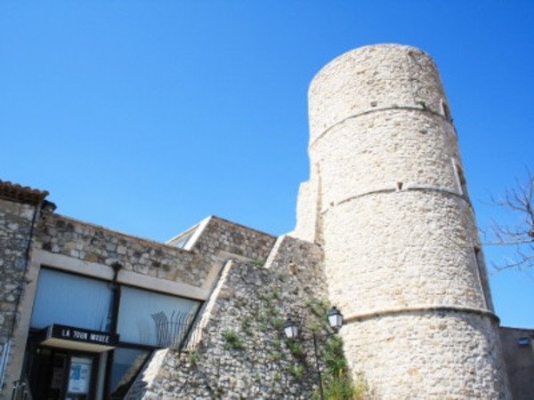 Tour-musée de Velaux