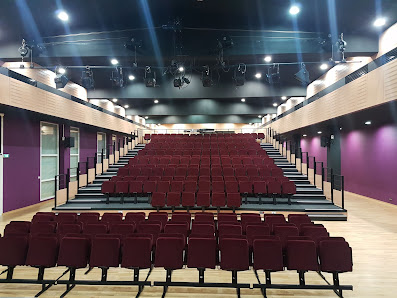 Photo de Centre Culturel Michel Polnareff
