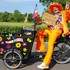 Mister Love - Le hippie super cool en triporteur pour un max de calins