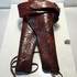holsters en cuir repoussé