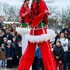 Cie Ô Perché - Les Lutins Muitns - Déambulation Echasse et jonglerie - Image 3