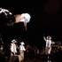 Échassiers blancs lumineux  - SPECTACLE ACROBATIQUE & DÉAMBULATION ACROBATIQUE (salto ...) - Image 13