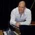 "Eric Muller, Piano & Akin Nilphairoana"