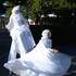 Les Zénaïdes - déambulation blanche lumineuse avec échasses pneumatiques - Image 7