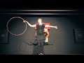 Voir la vidéo éMâat - artiste de cirque spécialiser dans le jonglage - Image 7