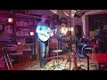 Voir la vidéo Monsieur Tuj - Autant rester vivant! - Chanson française en acoustique - Image 2