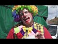Voir la vidéo Le Clown Doudou - Spectacle déambulatoire en triporteur avec bulles et ballons - Image 5