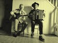 Voir la vidéo CI Gît CALE - DUO BASSE GUITARE et GUITARE ACCORDEON  - Image 3
