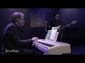 Voir la vidéo Vocal Coach  - Cours de Chant par chanteuse pro - Image 2
