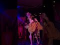 Voir la vidéo MANON LILEV LONDON- FAIRY PERFORMER - Néoburlesque merveilleux, performances contemporaines et feu - Image 2