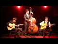 Voir la vidéo Groupe de Jazz manouche et chanté Délit de Swing