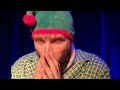 Voir la vidéo En attendant Noël - Spectacle tout public, théâtre + musique - Image 7
