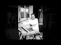 Voir la vidéo ZIKAHI - Chanteuse, musicienne, compositrice et interprète - Image 5