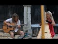 Voir la vidéo MarchanTs de rêves - Duo jazz swing manouche - Image 6