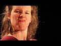 Voir la vidéo Compagnie Salvaje - Spectacle de cirque aérien - Image 2