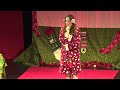 Voir la vidéo Rachel Dimezell - Spectacle Musical et Dansant  Jeune Public de Noël - Image 8