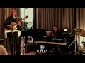 Voir la vidéo Cliff LISETTE - Musicien pour vos événements - Image 2