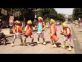 Voir la vidéo La Timba del Mundo - Batucada clownesque - Image 3
