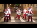 Voir la vidéo La Timba del Mundo - Batucada clownesque - Image 6
