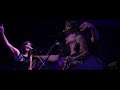 Voir la vidéo Quand Barbara et Édith Piaf s’emmêlent. - Image 2