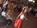 Voir la vidéo Cie Swing'n'Soul - Compagnie Swing'n'Soul scène et déambulatoire, spectacles et animation - Image 20
