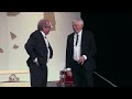 Voir la vidéo CAHIN CAHA – dialogue pour un homme seul - Image 2