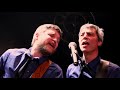 Voir la vidéo Les Polis Sont Acoustiques - "Tic Tac" - Image 2