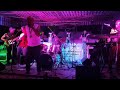 Voir la vidéo ASSOCIATION  - ZOUK EVASIOON 