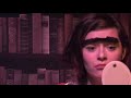 Voir la vidéo Les Torches Éteintes - Le Prince Givré et le Grimoire Magique - Image 2